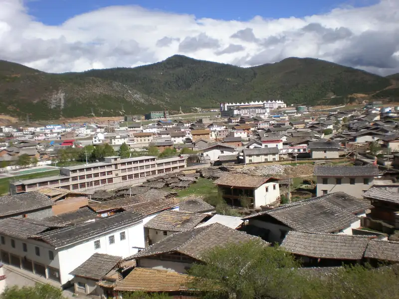 Rooftops of Dukezong Old Town, Shangri-La