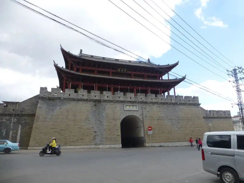 Walk Jianshui west to east so you pass every sight once