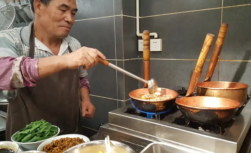 Small-pot noodles at Banpo, a short walk from Green Lake